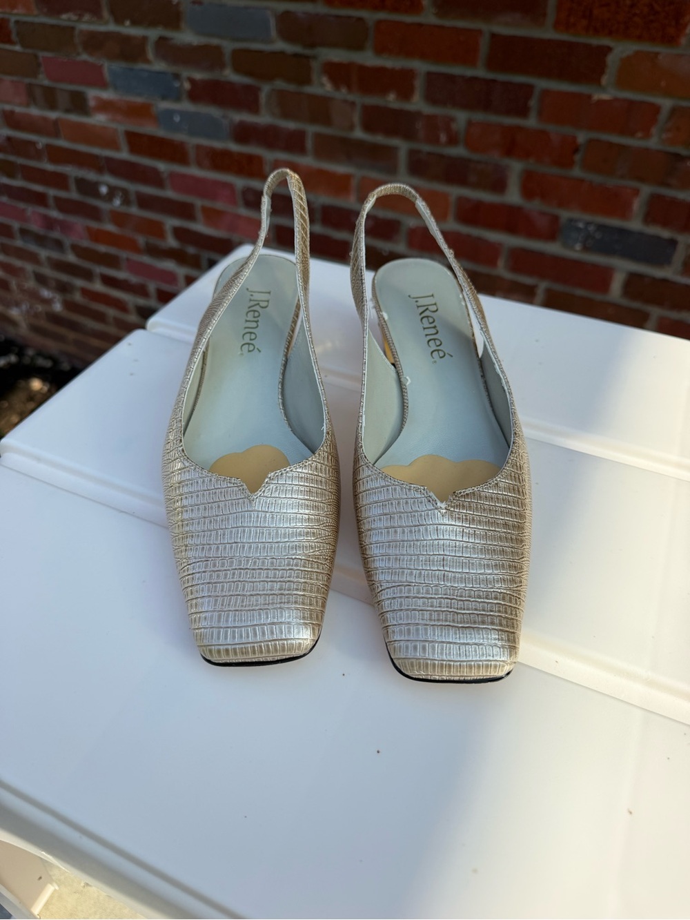 Vintage J.Reneé Metallic Silver Textured Slingback Sandals